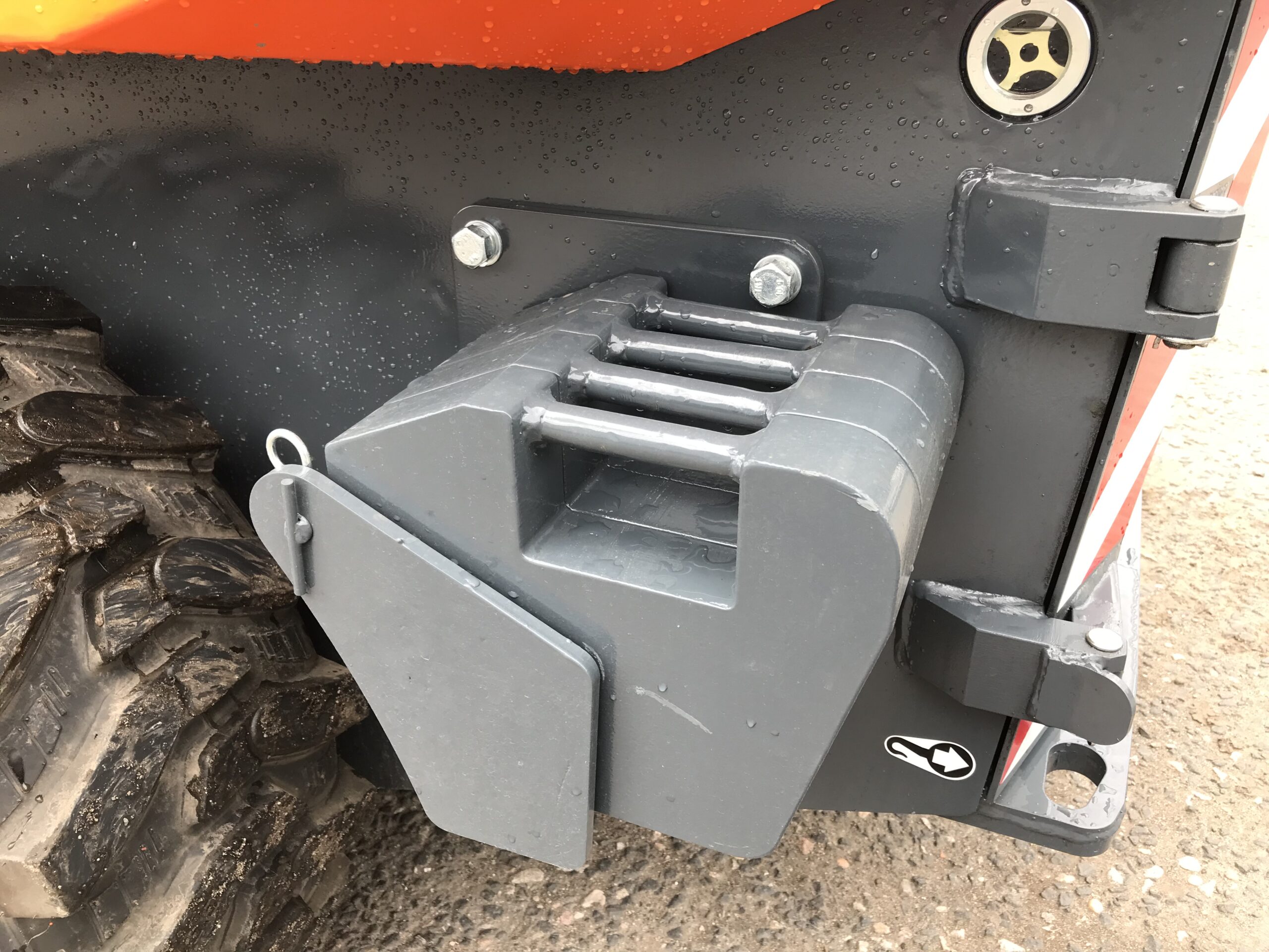 Smykový nakladač Locust L‑904 (45kW) - Obrázek 12
