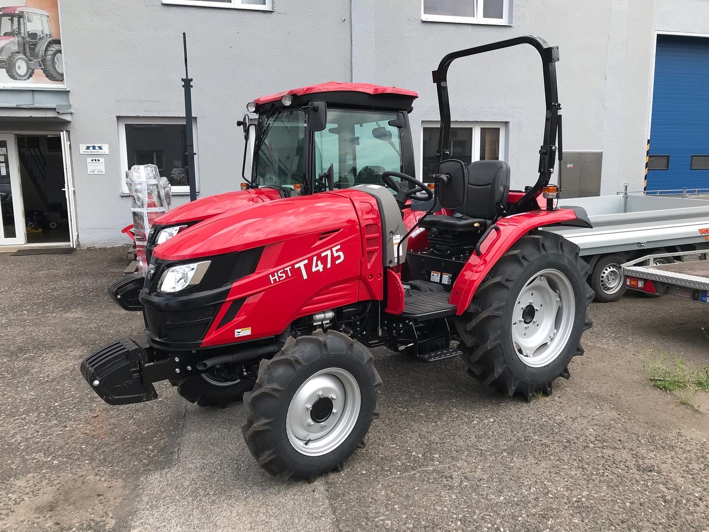 TRAKTOR TYM T475 (46 hp)